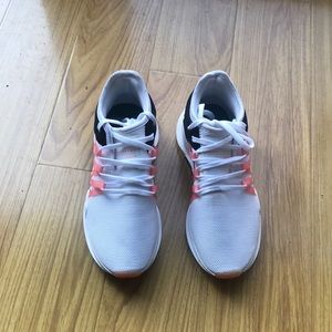 Adidas - white, black pink